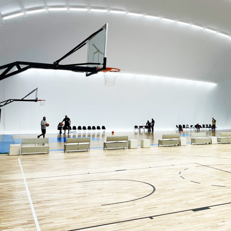 Αθλητικο γηπεδο μπαλονι