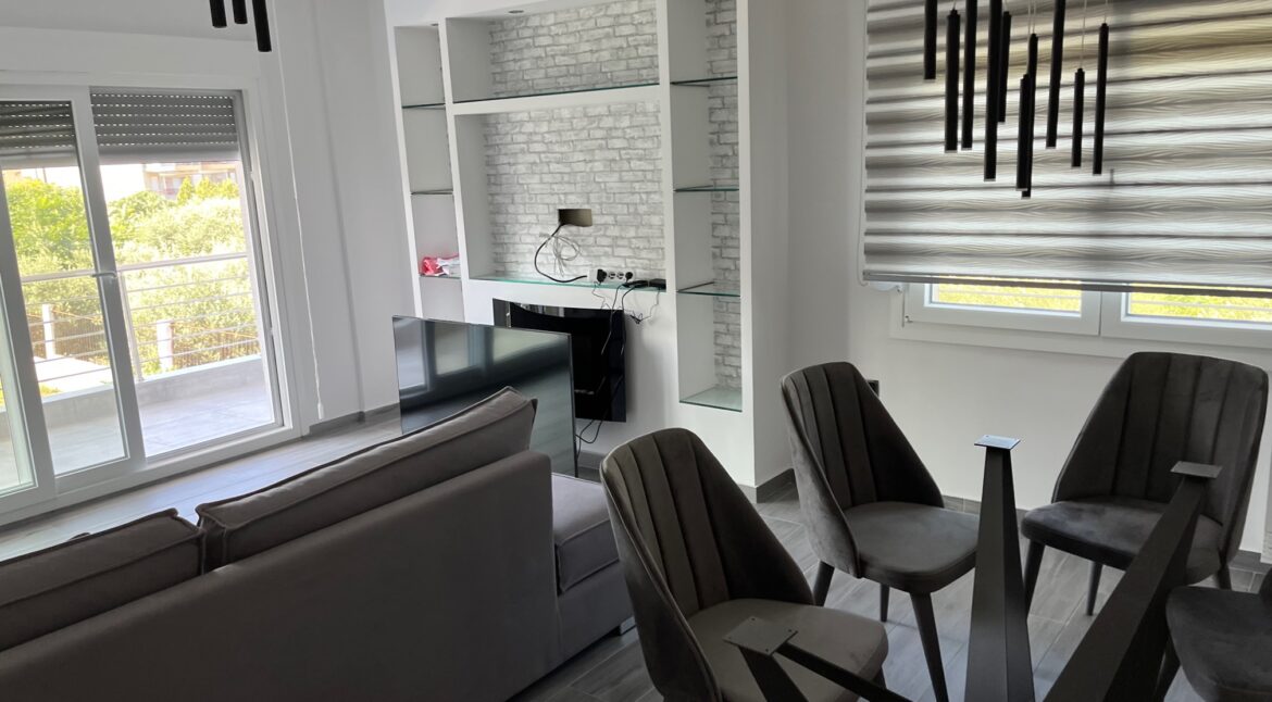 Χρήση αντλίας θερμότητας και FCU για ψύξη και θέρμανση σε μονοκατοικία