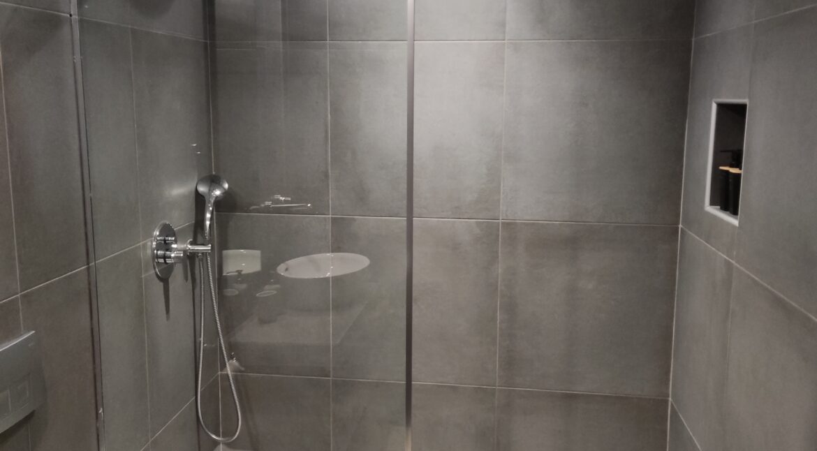 ανακαίνιση ενοικιαζόμενων διαμερισμάτων και χρήση ηλιακού συστήματος